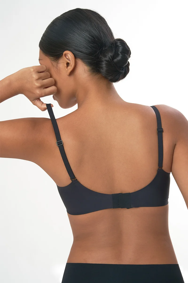 <a href='https://nuelle.com.ph/product/flow-free-push-up-bra/' title='Flow Free Push-Up Bra'>Flow Free Push-Up Bra</a>